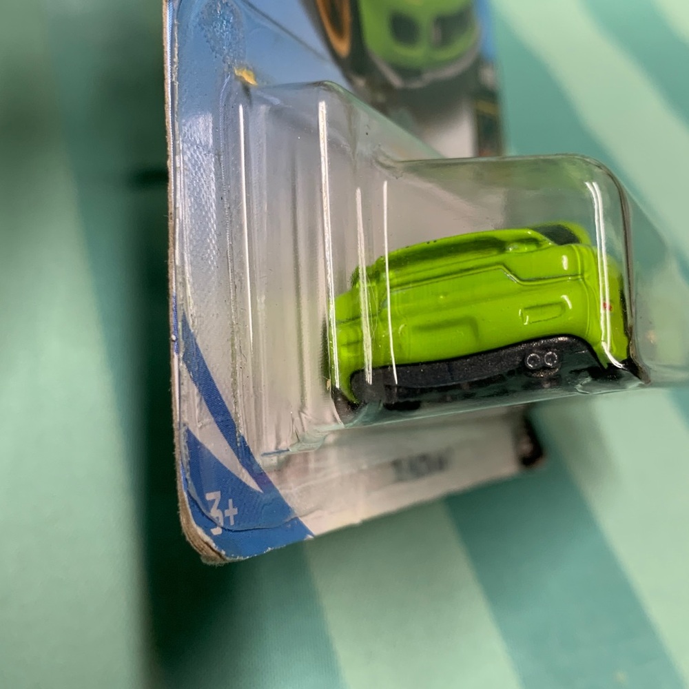 95 Mazda RX-7 Nightburnerz Green Hot Wheels Toy Car - Picture 7 of 9